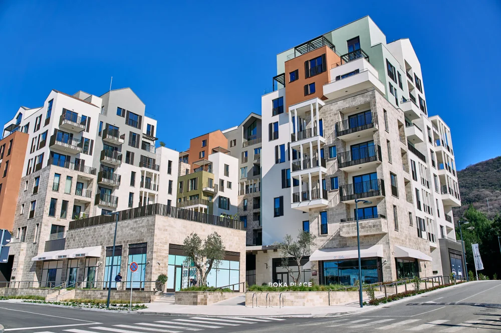 Modern Two-Bedroom Apartment in Heart of Tivat