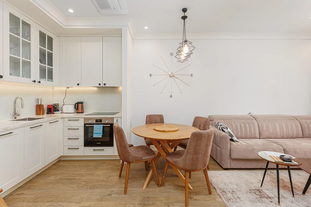 Apartment With Private Courtyard — 50 m² + 23 m², Centrale, Luštica Bay