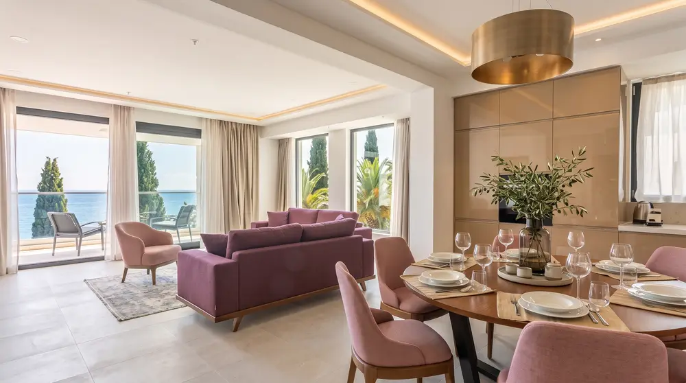 Luxury 3-Bedroom Apartment in Rafailovici, Budva, Budva