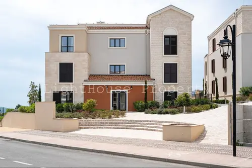 Stunning 2-Bedroom Seaview Apartment with Pool — Centrale, Luštica Bay , Luštica Peninsula
