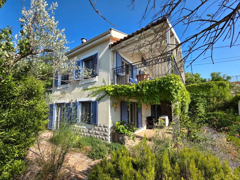 Gemütliche Villa mit Pool und Bergblick, Kotor