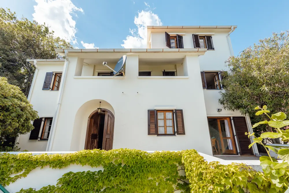 Vila u toskanskom stilu sa pogledom na more – Kamenari, Boka Kotorska, Herceg Novi