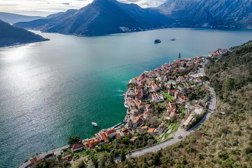 Unique 1,065 m² Plot in the Heart of the Bay of Kotor, Kotor