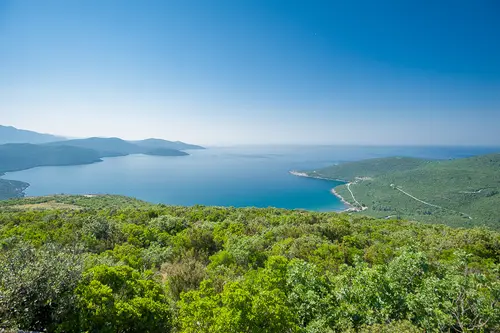 Sophisticated Apartments Overlooking Golf Holes and the Sea, Luštica Peninsula