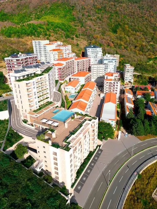 SEASIDE Anatolia — 1-Bedroom Apartment with Sea Views in Bečići!, Budva