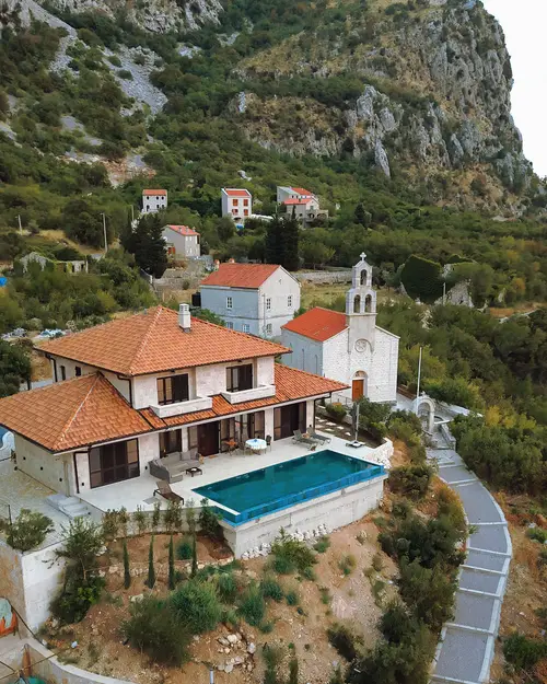 Villa with a panoramic sea view and two swimming pools in Tudorovići, Budva Riviera, Budva