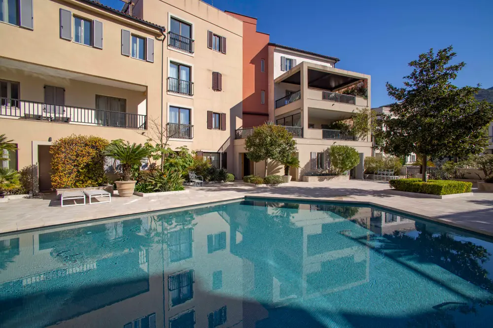 Elegantes Apartment in der Teuta-Residenz, Porto Montenegro, Tivat